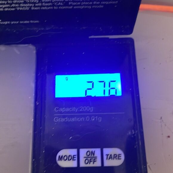 Vintage 1.5” gold tone double U.S. flag hat lapel pin tie tack - Picture 10 of 10